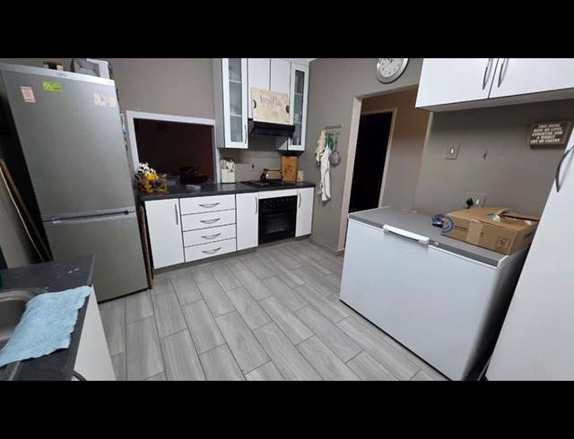 3 BEDROOM HOUSE FOR SALE IN MAGALIESKRUIN